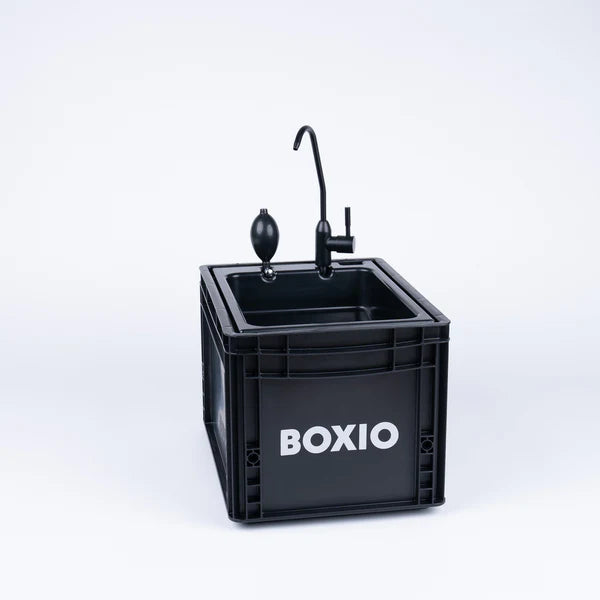 BOXIO - SANITÄR: Komplett set med toalett, mobilt handfat och tillbehör