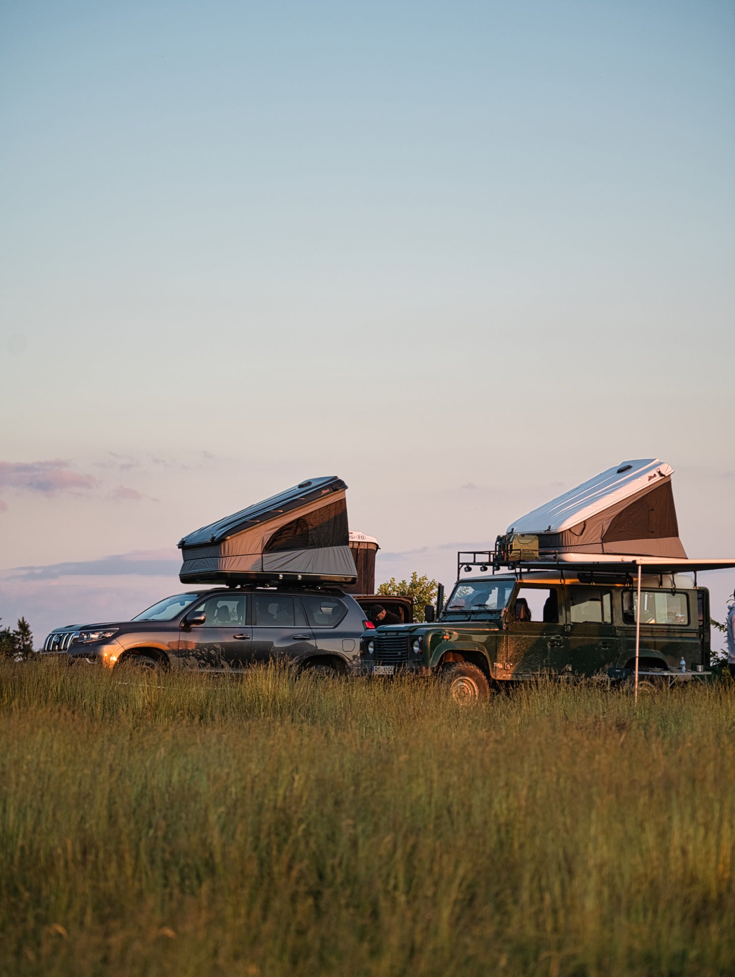 James Baroud Space S: Roof tent for couples and small families