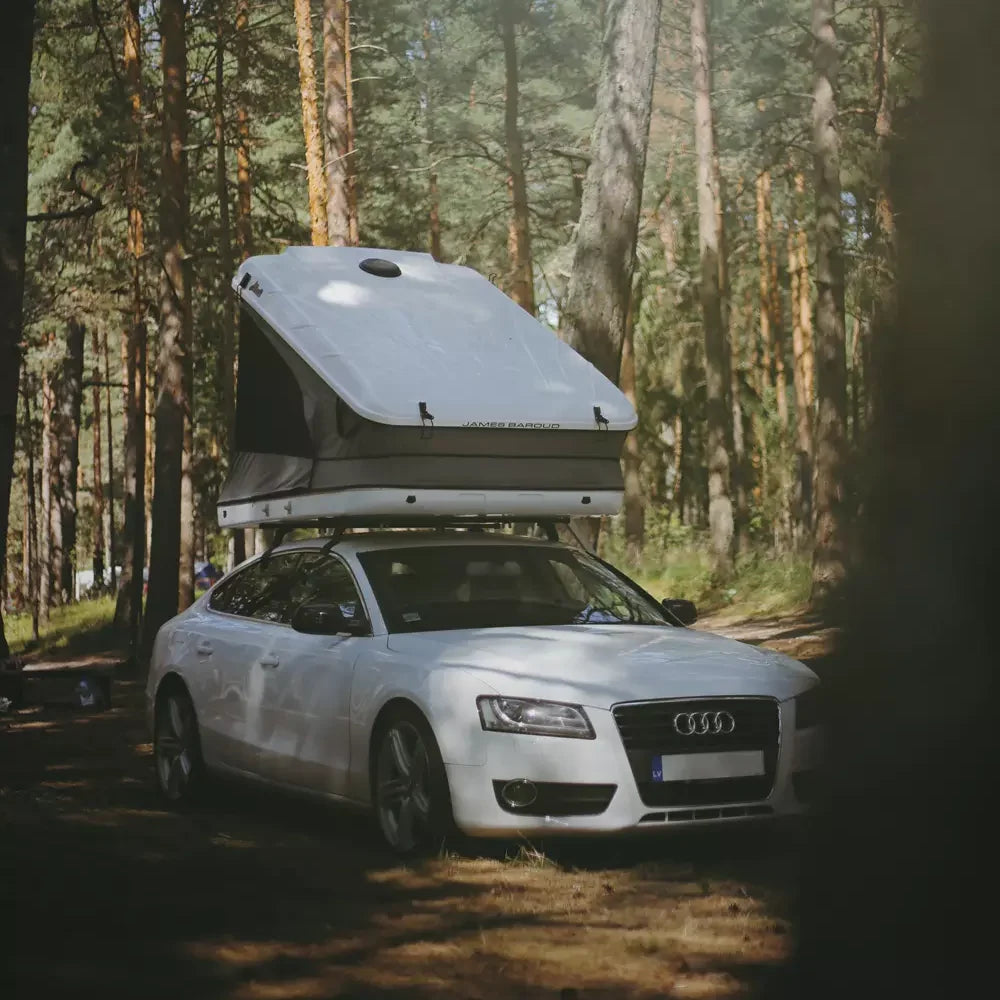 James Baroud Space S: Roof tent for couples and small families