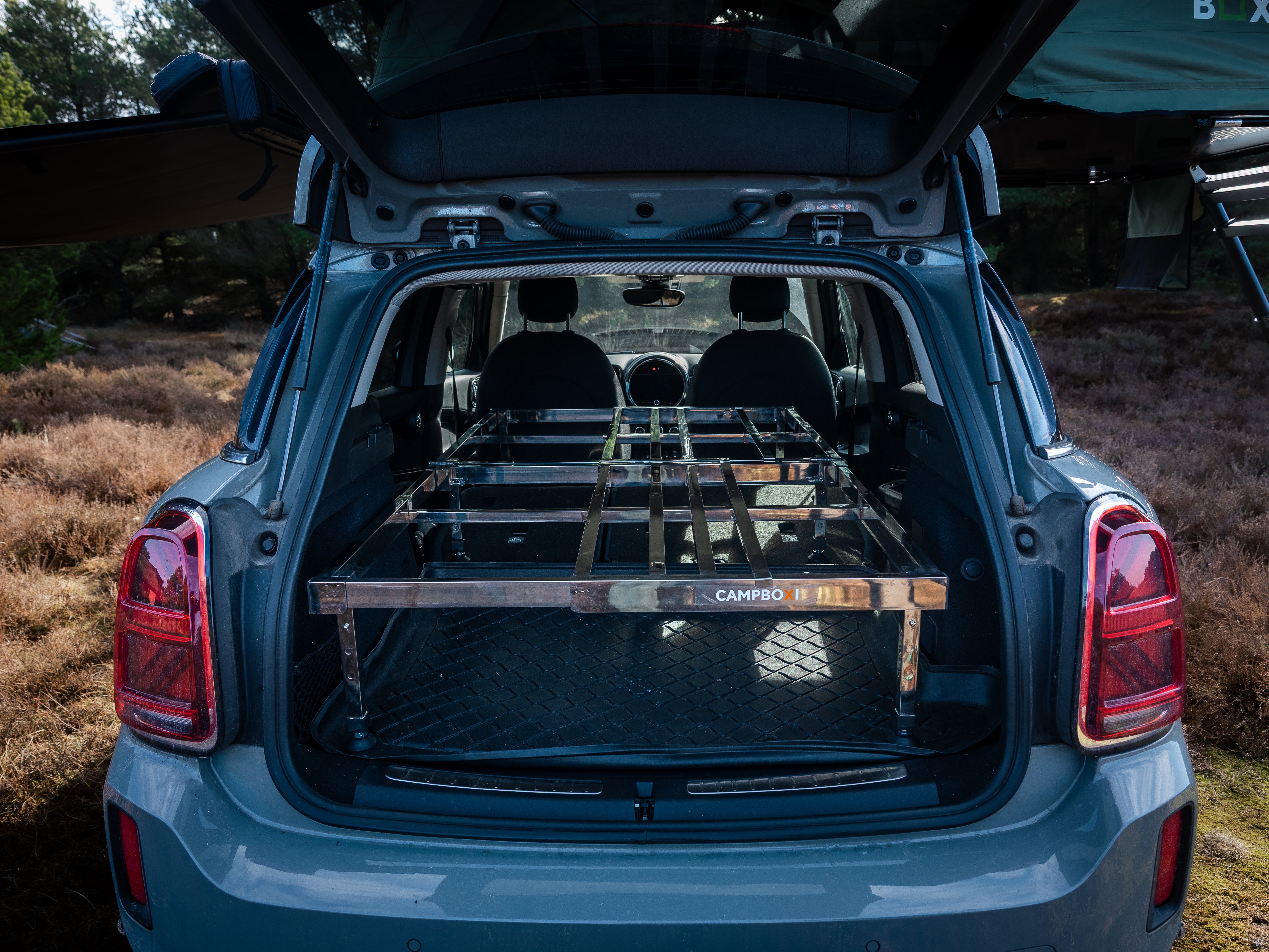CampBoxi Unifit – Flexibles und verstellbares Bettgestell für Ihr Alltagsauto