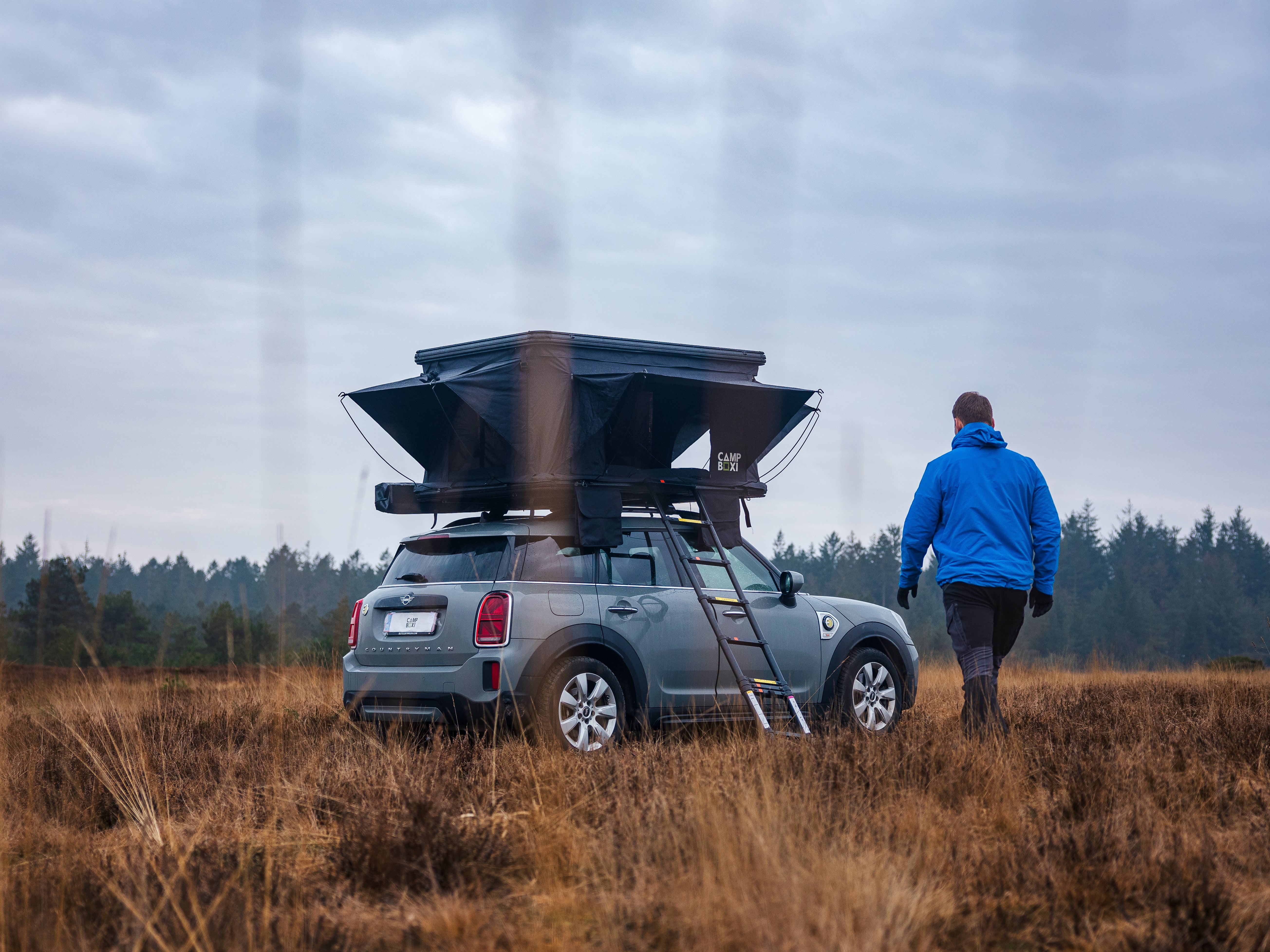 CampBoxi Aero 130 roof tent - Hard-shell aluminum roof tent