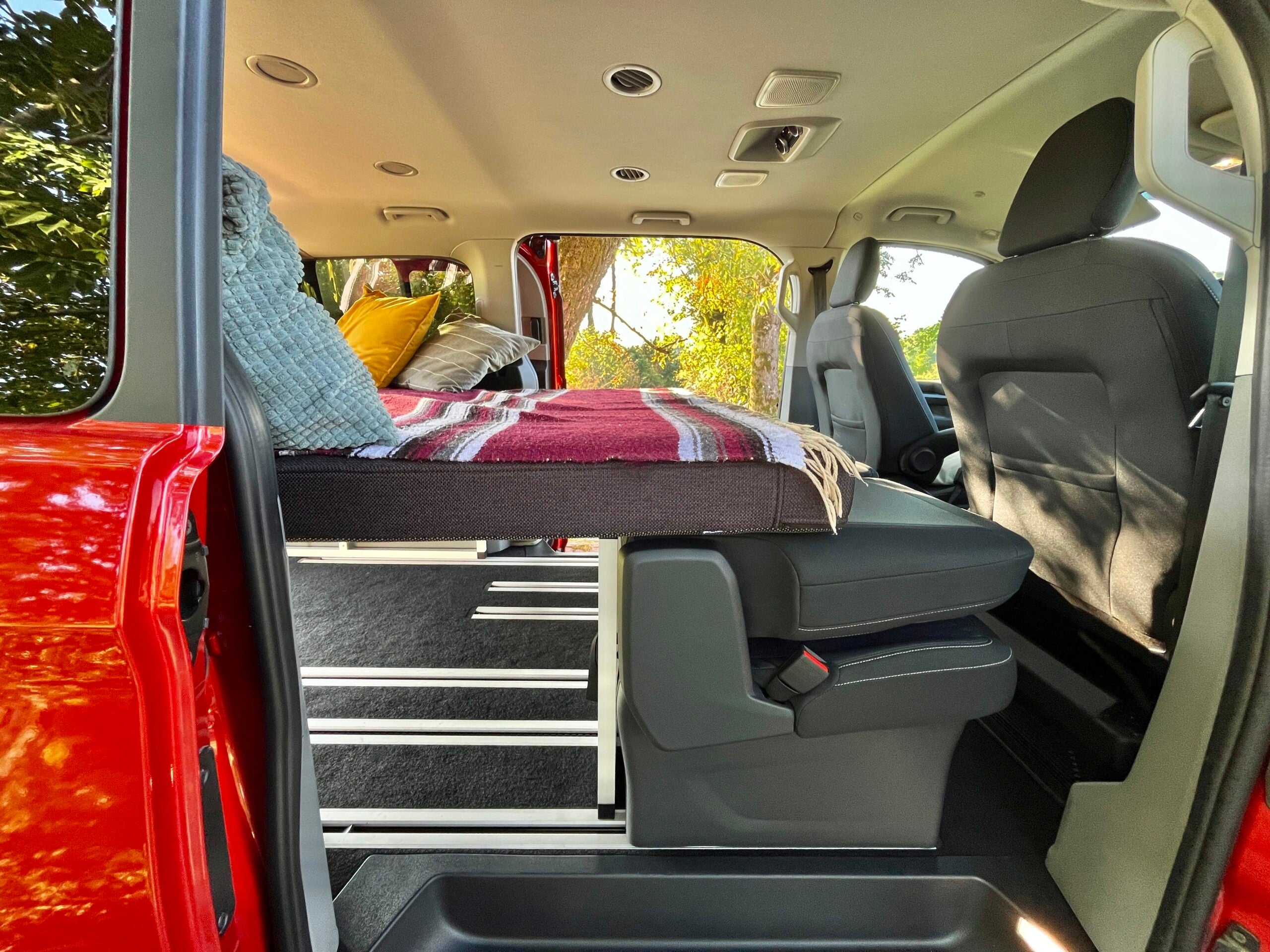 FLIP Adventure Bed - Campervan modul med massere af opbevaringsplads