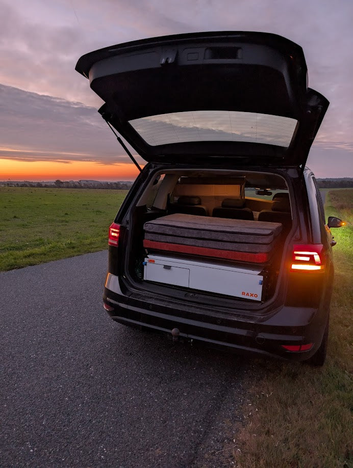 RAXO Nano X - Small and compact Campervan Module with kitchen