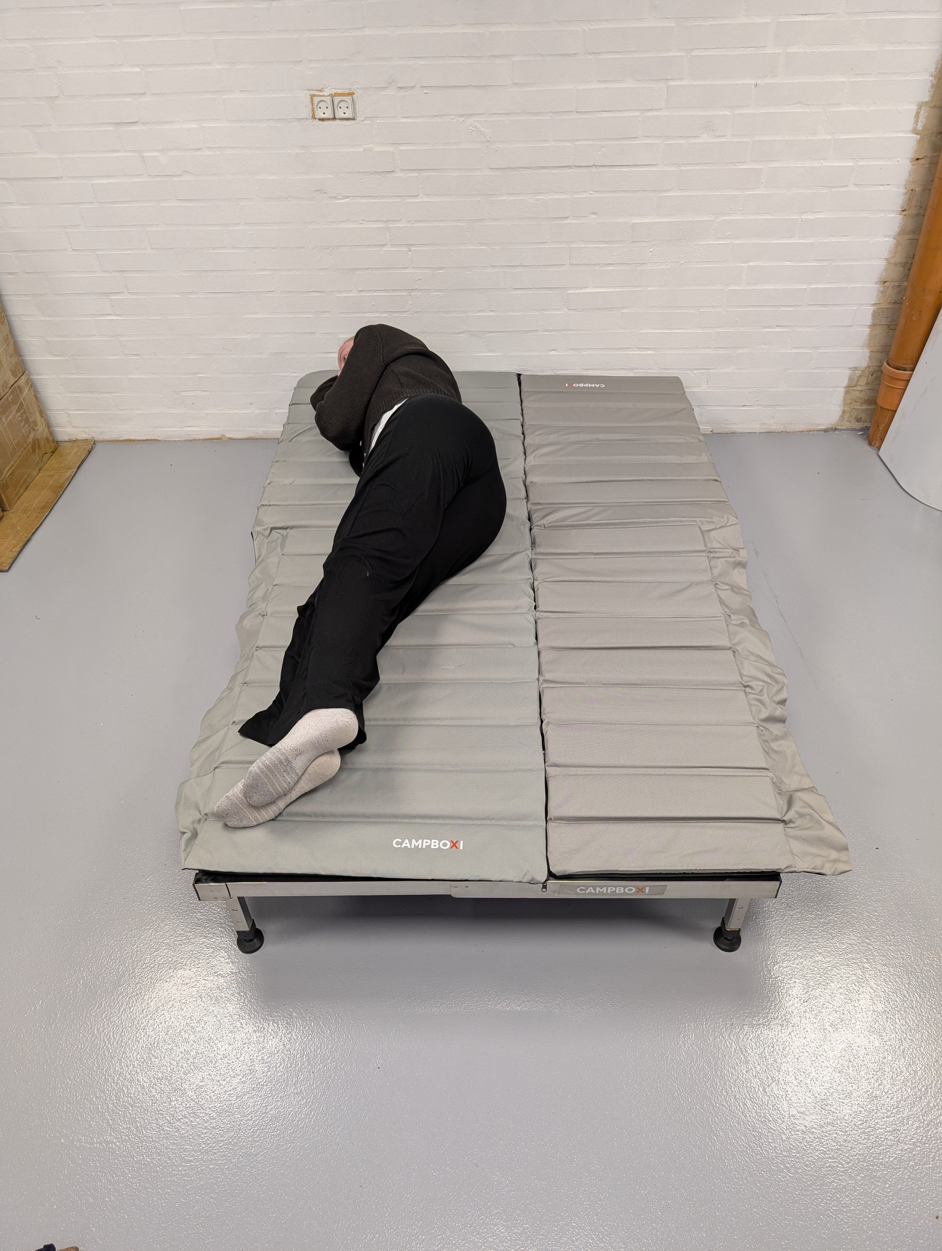 CampBoxi Unifit - Flexibel och justerbar sängram för din vardagsbil