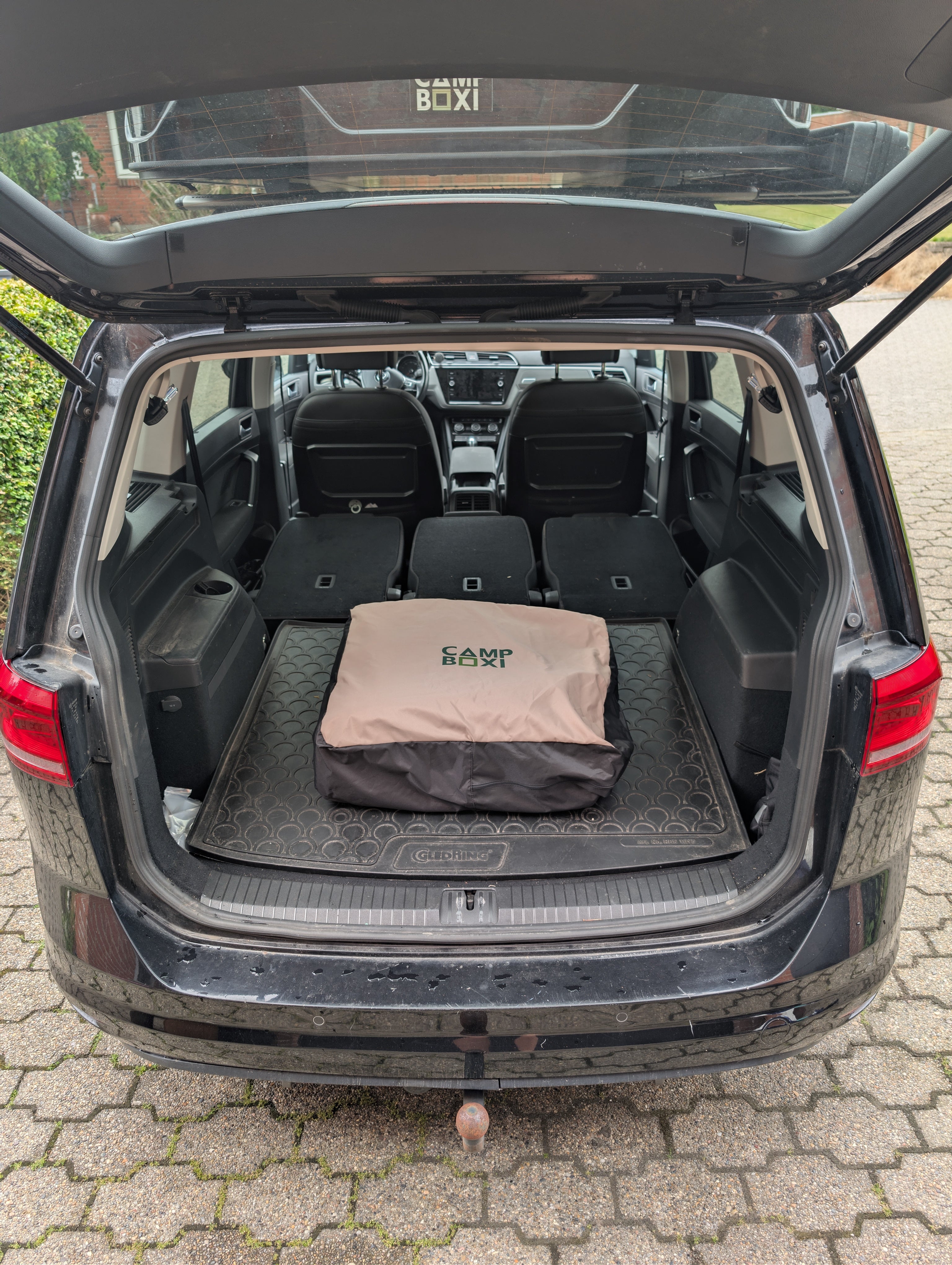 CampBoxi LUX Air - Luksus selvoppustelig bilmadras med integreret pumpe