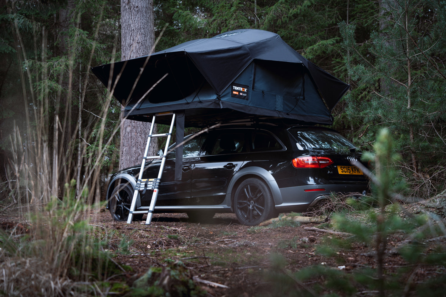 TentBox Lite XL - Large Family Roof Tent for 4 people 